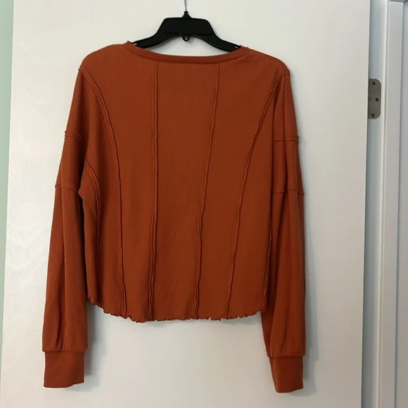 Rust Orange Women's Top - Picture 2 of 2
